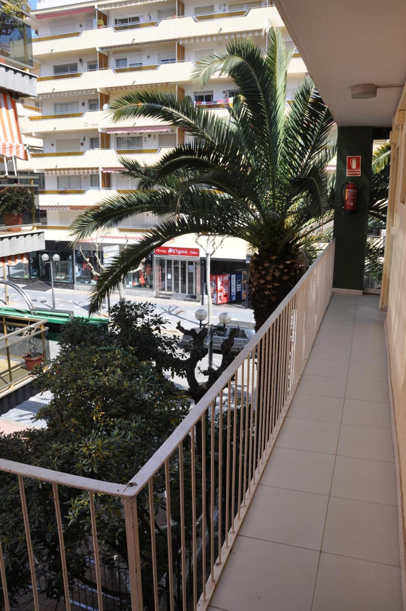 Hostal Montsant Salou Exteriér fotografie