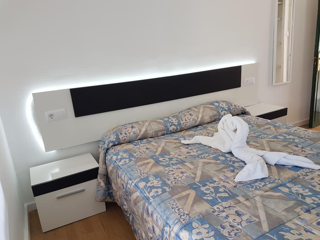 Hostal Montsant Salou Exteriér fotografie