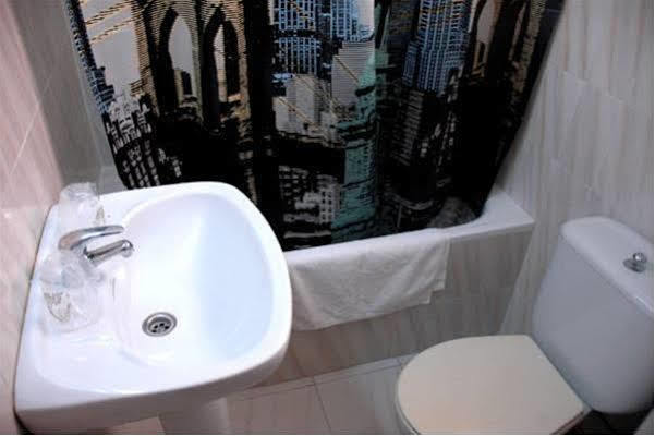 Hostal Montsant Salou Exteriér fotografie